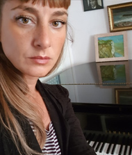 Lucia Pardo - Profesora de Canto en MrJam CMM